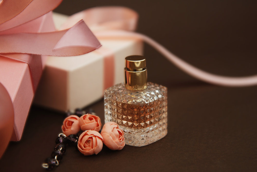 6 Tips to Make Perfume Last